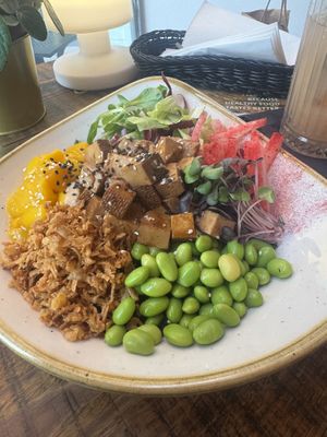 Teriyaki tofu bowl   at Le Papillon in Bratislava
