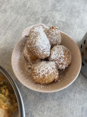 the most amazing gf vegan doughnuts💕💕🍩 usually available on sundays i believe😄 at Ninna's Kitchen in Brighton