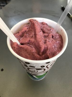 Vegan power shake (fruit smoothie with almond milk) at Meals From The Heart Cafe in New Orleans