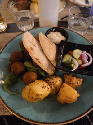  at Steve's in Paphos