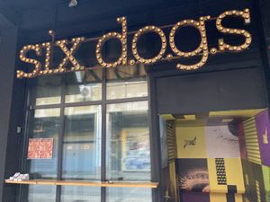 Front at Dara Thai in Athens