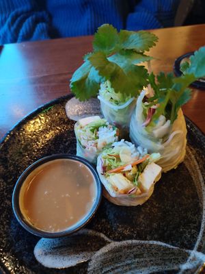 summer rolls at C'yah in Berlin