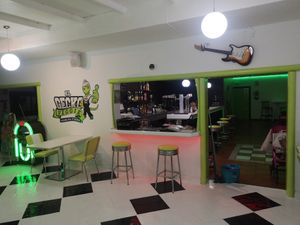 Rockabilly at El Gecko Veggie in Lanzarote