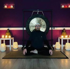 Scott Hutchison-McDade  at Centre for Positive Change in Kirkcaldy