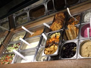 Vegetarische Theke at Mr. Kebab in Hamburg