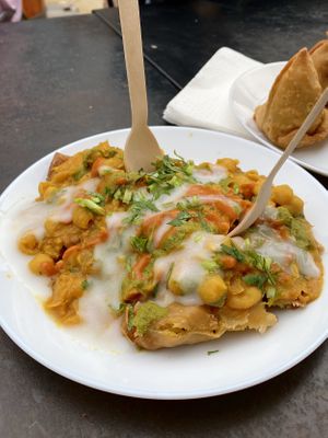 Samosa chat  at Mandala Food in Las Condes