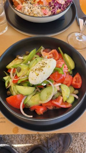  at Come Back in Naoussa