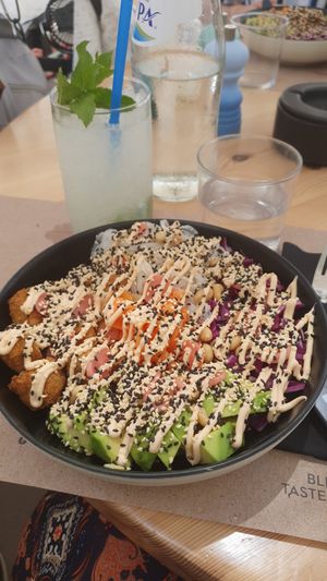  at Come Back in Naoussa