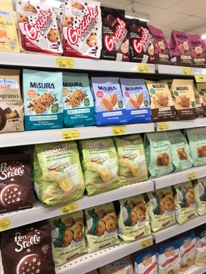 Cookies at Conad Akademia in Tirana