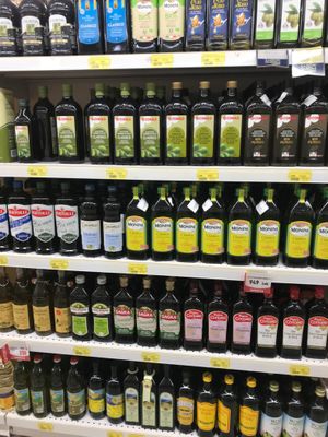 Oils at Conad Akademia in Tirana