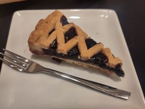 Jam tart at Forno Brisa - Via S. Felice in Bologna