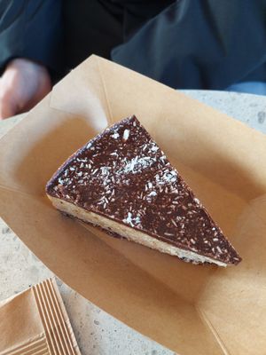 bounty cake at Merry Berry in Thessaloniki