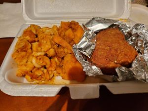 Southern platter at Herban Vegans in Cincinnati