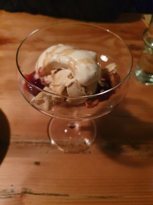 Desert at DAR Restaurant & Cocktail Bar in Zurich