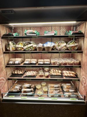 Veggie snacks and sandwiches  at Europa Park - Jack's DELI in Rust