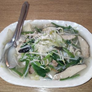Hor fun 5 dollars at Vegetarian 素 - Peninsula Plaza in Central Singapore