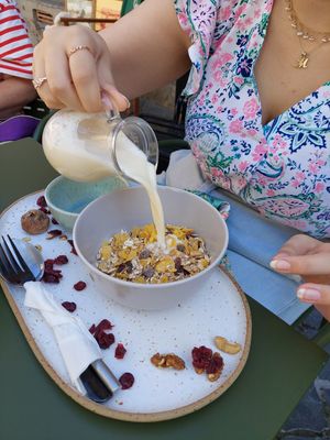 Muesli breakfast (only kind of GF option) at Tipografia in Brasov