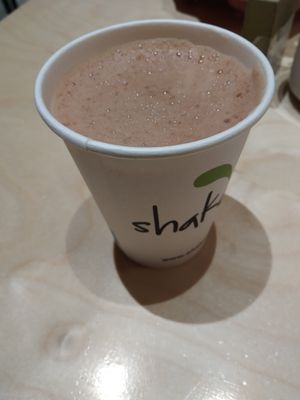 Raw cocoa with maca and hot oat milk at Shake Cafe - Via dei Neri  in Florence