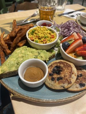 Vegan Brunch  at Shake Cafe - Via dei Neri  in Florence