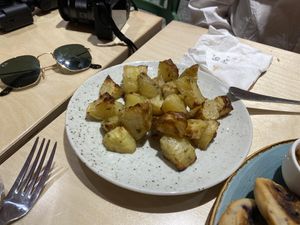 Patatas   at Shake Cafe - Via dei Neri  in Florence