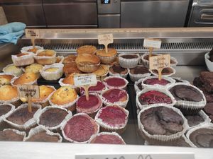 Vegan cakes at Shake Cafe - Via dei Neri  in Florence
