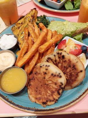  at Shake Cafe - Via dei Neri  in Florence