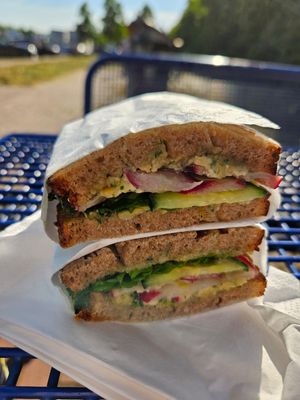 Klappstulle vegan at Brotmanufaktur Das Brot. in Wolfsburg