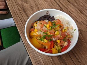 Vegan bowl at La Bodega Tex-Mex in Hamburg