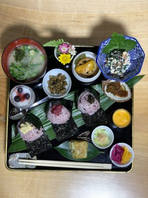 おむすび御膳！ at Calm Cafe Warm Tree - 穏（おん）Caféあたたかい木 in Yamaga