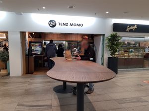 Standing tables at Tenz Momo in Winterthur