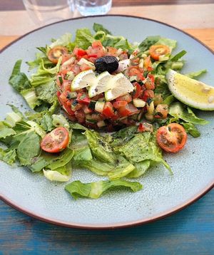 Delicious salade marocaine at Windy Bay Café in Taghazout