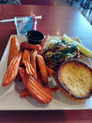 Black bean burger topped with spinach/mushrooms/onions with sweet potato fries at Trail Break in Schroon Lake