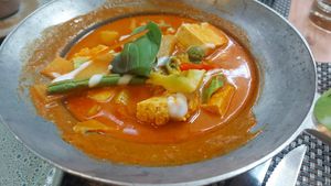 Red Thai curry at Giggling Squid in Cambridge