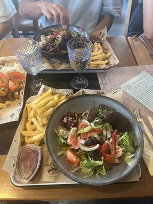   at De Griekse Frituur O Geros in Genk