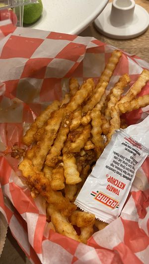 Smoky garlic fries  at Pienezza Pizza in Kissimmee