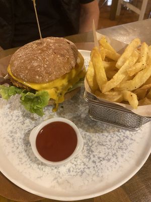 Veggie burger   at Los Telares in La Gomera