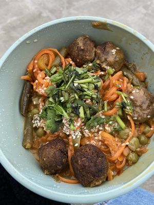 Thai Stew with meatless balls and some carrot spaghettis (25 zl) for take away   at Turlaj Klopsa - Karmelicka in Krakow