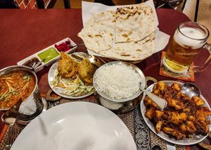 All vegan. Dal Tarka, Aloo Gobi, veg samosa #Veganuary at Masala Twist Indian & Thai food in Pattaya