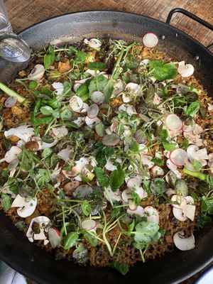 Paella vegetal  at La Zorra in Sitges