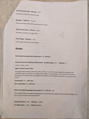 Desserts and drinks at Apló Greek Kitchen & Foods in Berlin