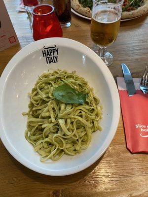 Vegan pasta pesto  at Happy Italy - Kop van Zuid in Rotterdam