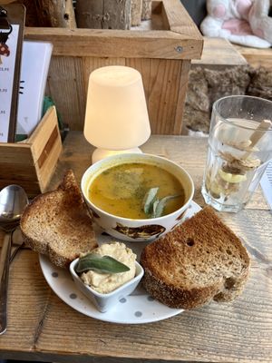   at Pebbles Kitty Cat Café in Rotterdam