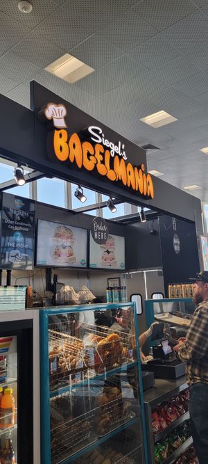 at Siegel's Bagelmania in Las Vegas