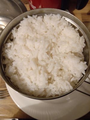 From the Vietnamese curry menu: 'sticky pandan rice' at Dabba Dinner in Nijmegen