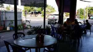 Shop at Maitreya Vegetarian in Bukit Mertajam