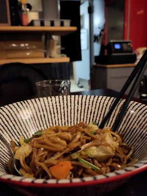  at A La Cantonaise in Angouleme