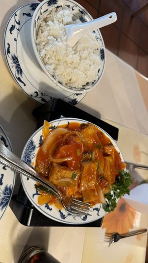 Tofu mit Lauch, Zwiebeln und Tomaten  at Saigon in Villingen-schwenningen