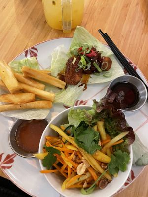 Yuca frita, bbq, goi Xuai, vegetable roll #Veganuary at La Vietnamita in Barcelona