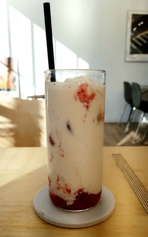 strawberry latte (with soy milk) at Second Breeze in Bucheon