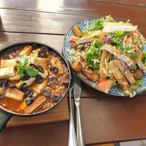 Shakshuka and tofu Salad at Vegan Way in Pokhara